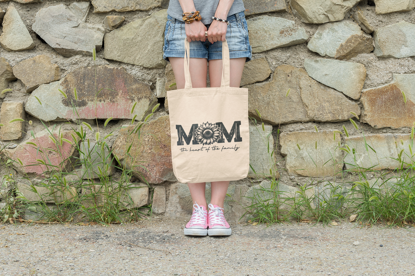 Mom: The Heart of the Family Canvas Tote